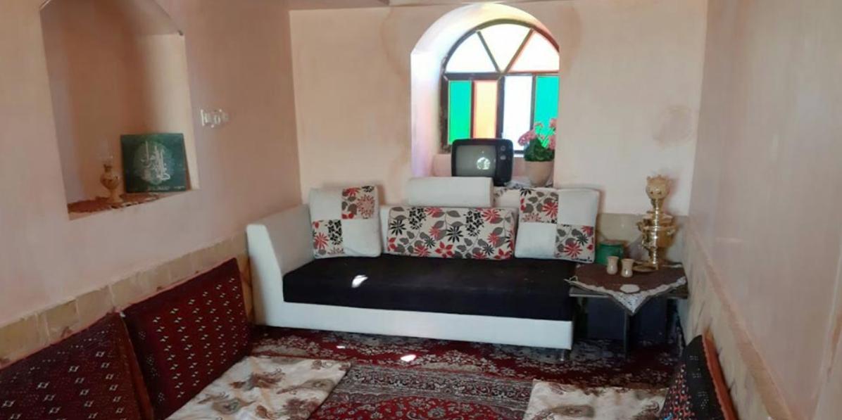 اقامتگاه بوم گردی عمارت انارستون در فردوس