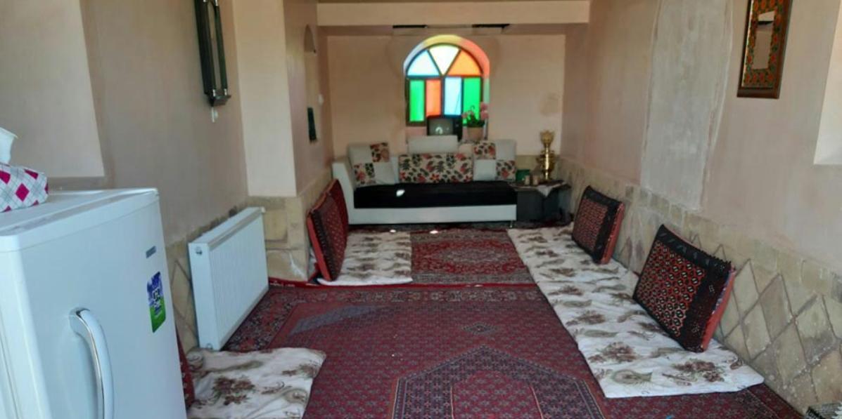 اقامتگاه بوم گردی عمارت انارستون در فردوس