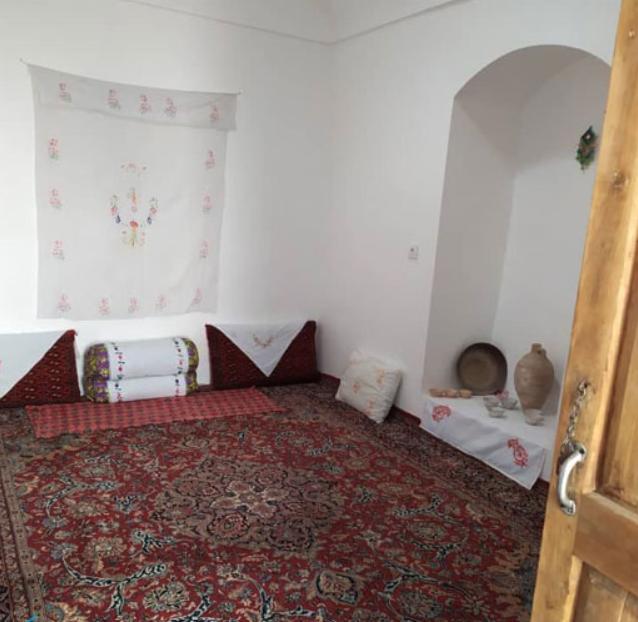 اقامتگاه بوم گردی سرای مهر در بیرجند