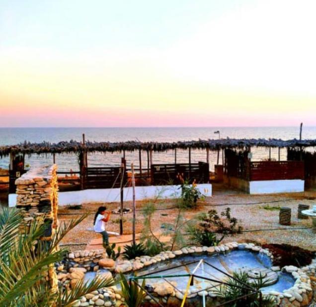 اقامتگاه بوم گردی میداف در پارسیان