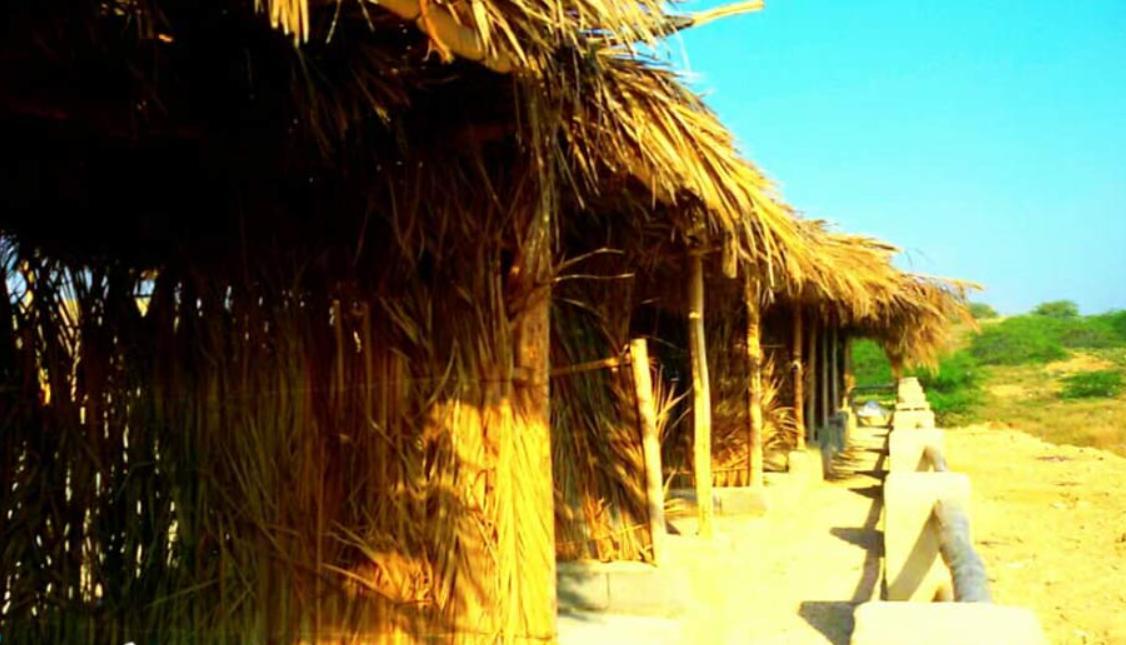 اقامتگاه بوم گردی میداف در پارسیان