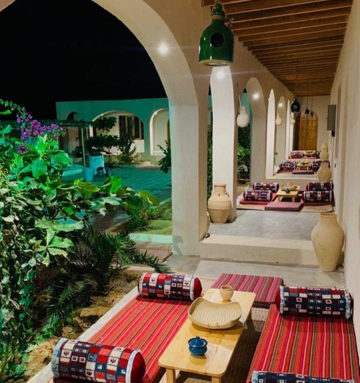 اقامتگاه بوم گردی گاروم زنگی در جزیره هنگام