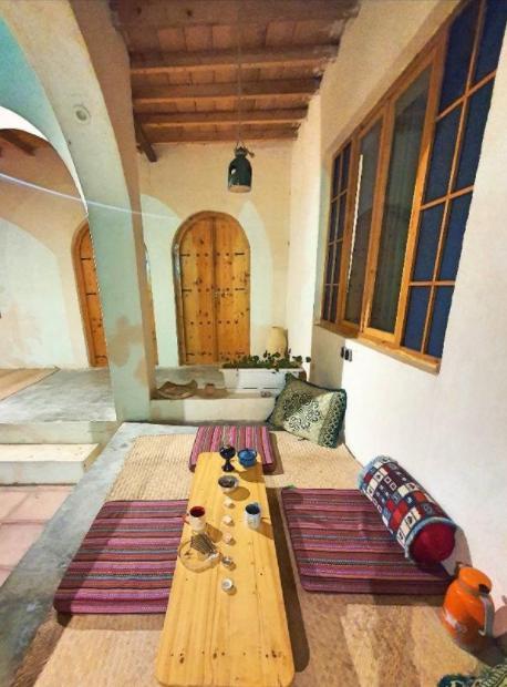 اقامتگاه بوم گردی گاروم زنگی در جزیره هنگام