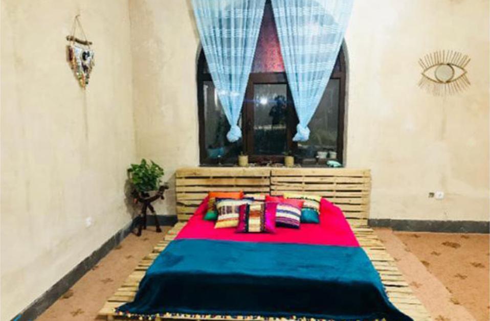 اقامتگاه بوم گردی نگارستان در خورموج