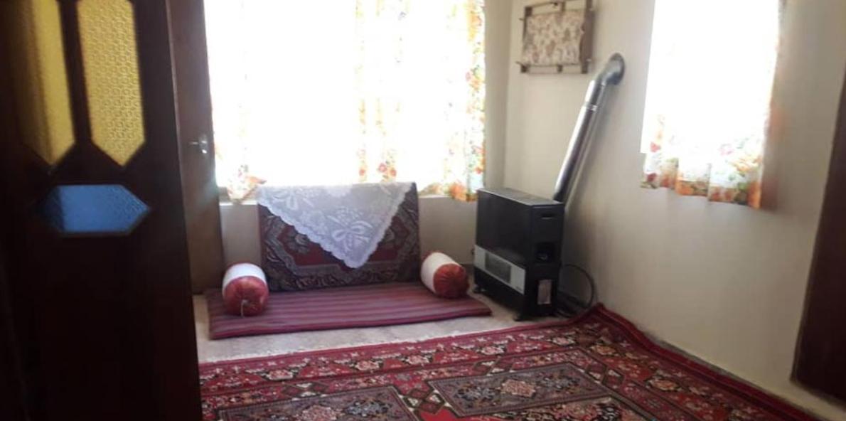 اقامتگاه بوم گردی خورزن در محلات