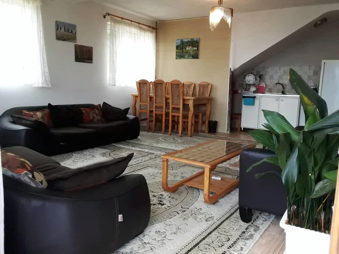 ویلای تراس دار با ویو جنگل و ابر ومه