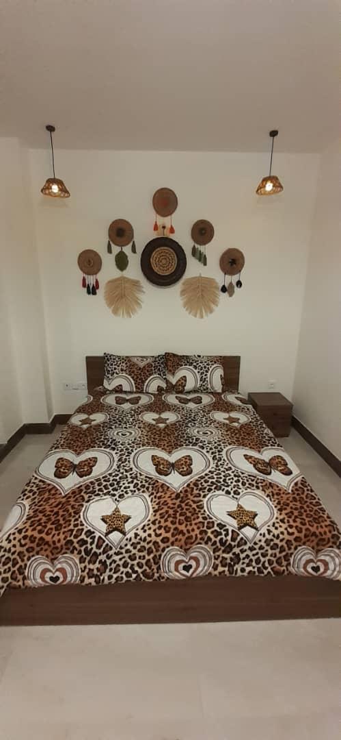 ویلای نوساز استخردار جنگلی نزدیک تله کابین
