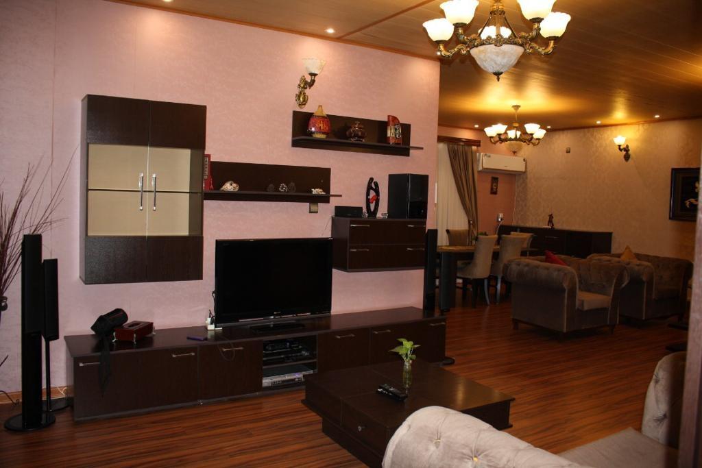 اجاره ویلا در خیابان پاسداران انزلی