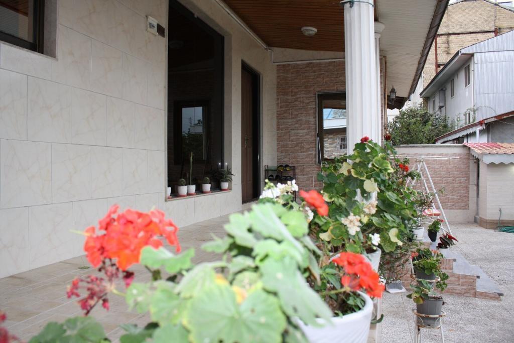 اجاره ویلا در خیابان پاسداران انزلی