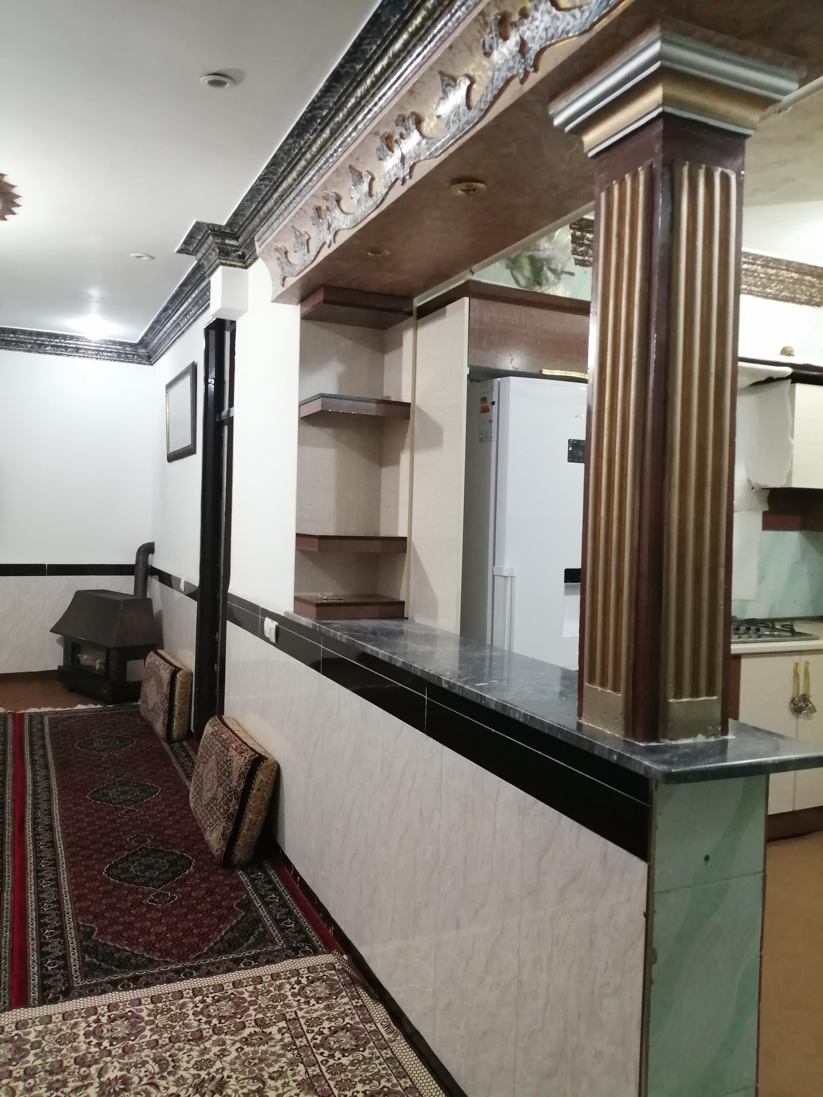 اجاره سوئیت آرامش درجنب میدان دریاچه زریوار