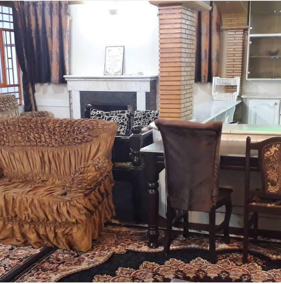 اجاره ویلا در باغ بهادران لب رودخانه