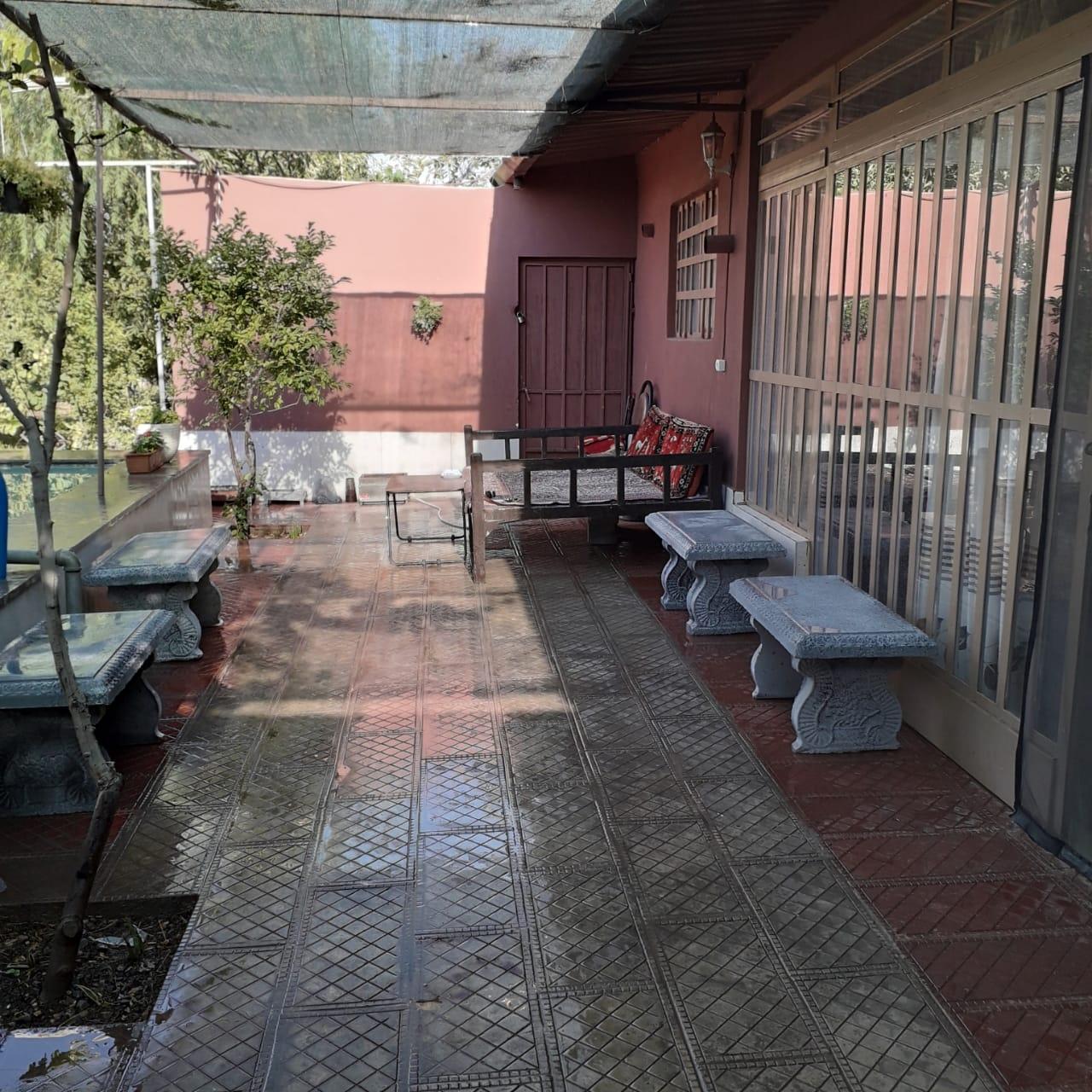 اجاره باغ ویلا بااستخر روباز در خمینی شهر