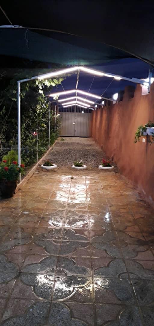 اجاره ویلا باغ با استخر سرپوشیده در خمینی شهر