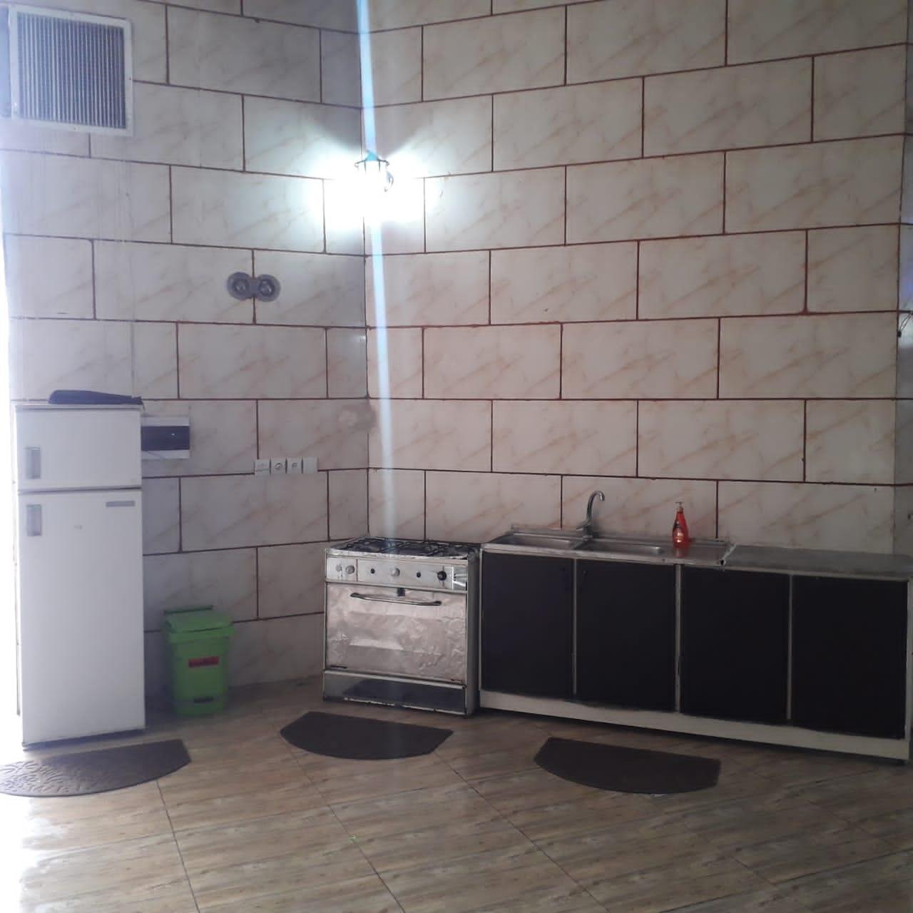 اجاره ویلا باغ با استخر سرپوشیده در خمینی شهر