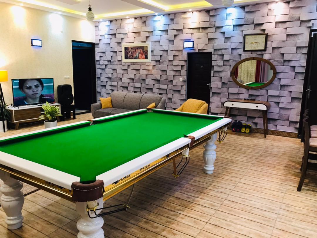 ویلای استخردار با میز بیلیارد در انزلی