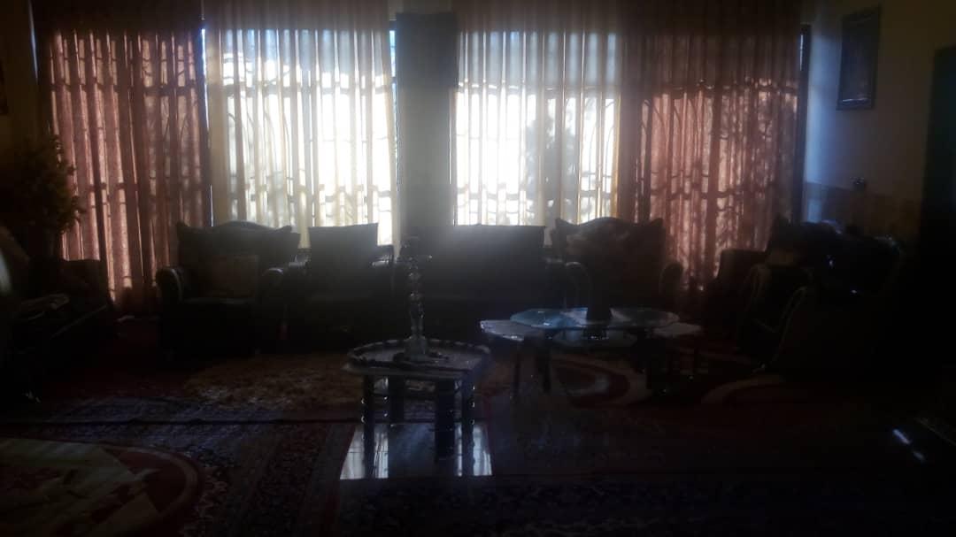 اجاره روزانه خانه ویلایی در باغ بهادران