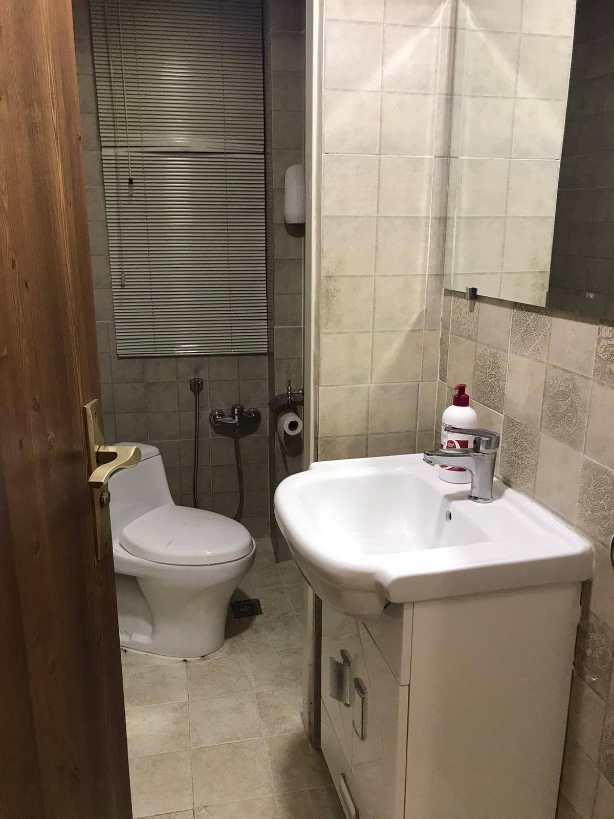 آپارتمان مبله140متری دو خواب شریعتی