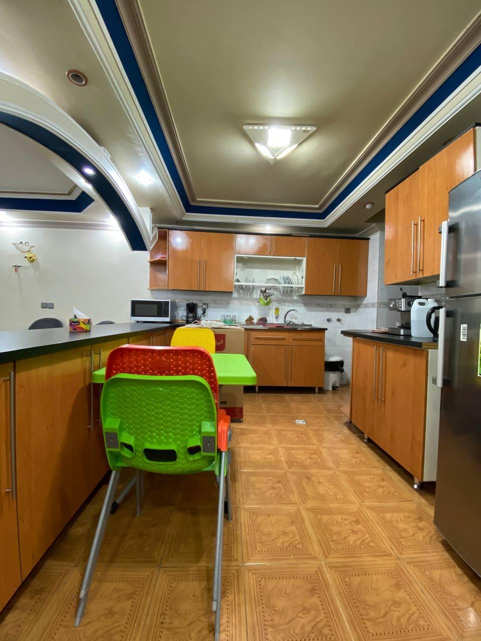 آپارتمان شیک سه خوابه در زرهی شیراز