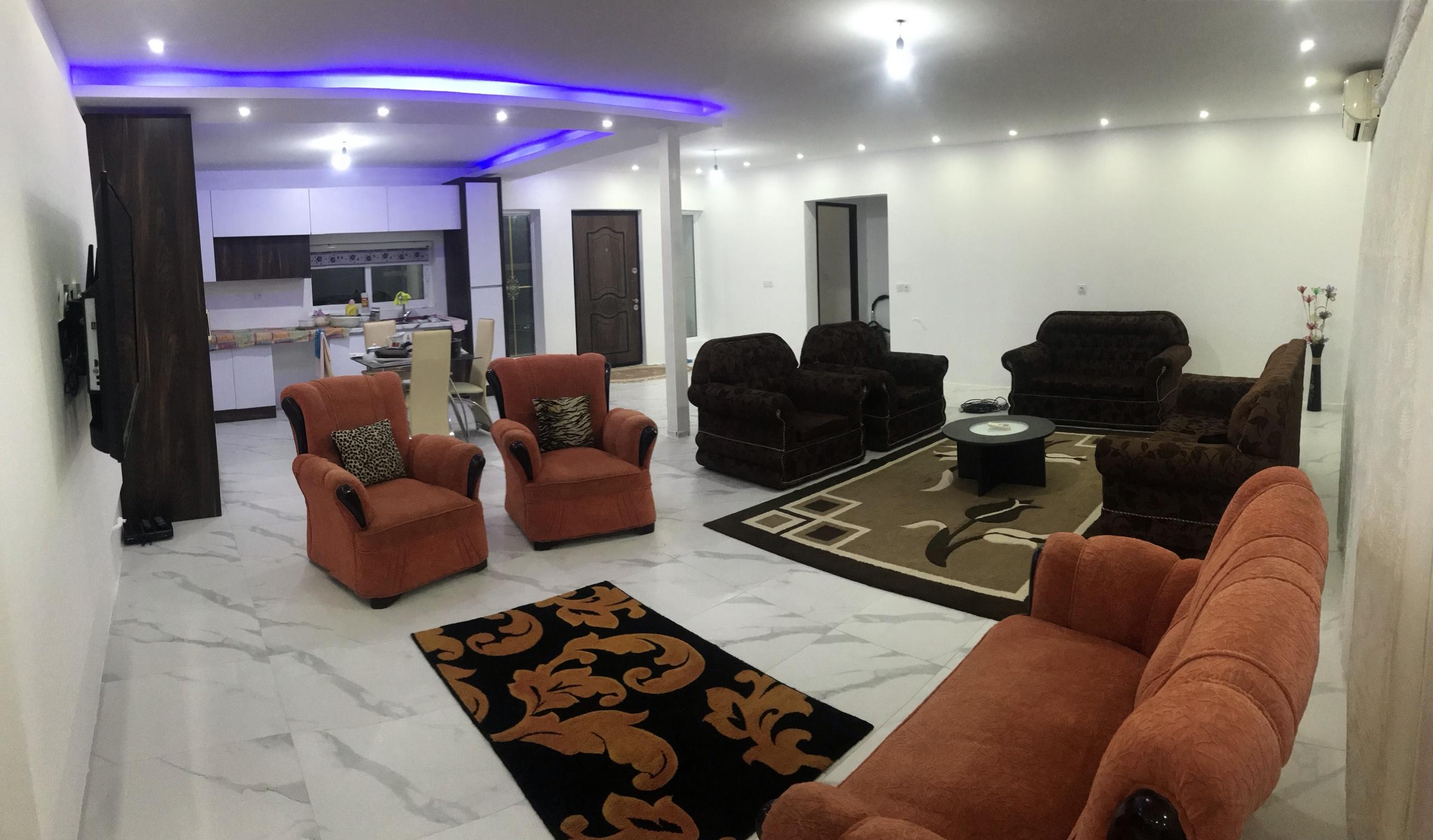 ویلا استخردار ساحلی حیاط دار در رستم رود