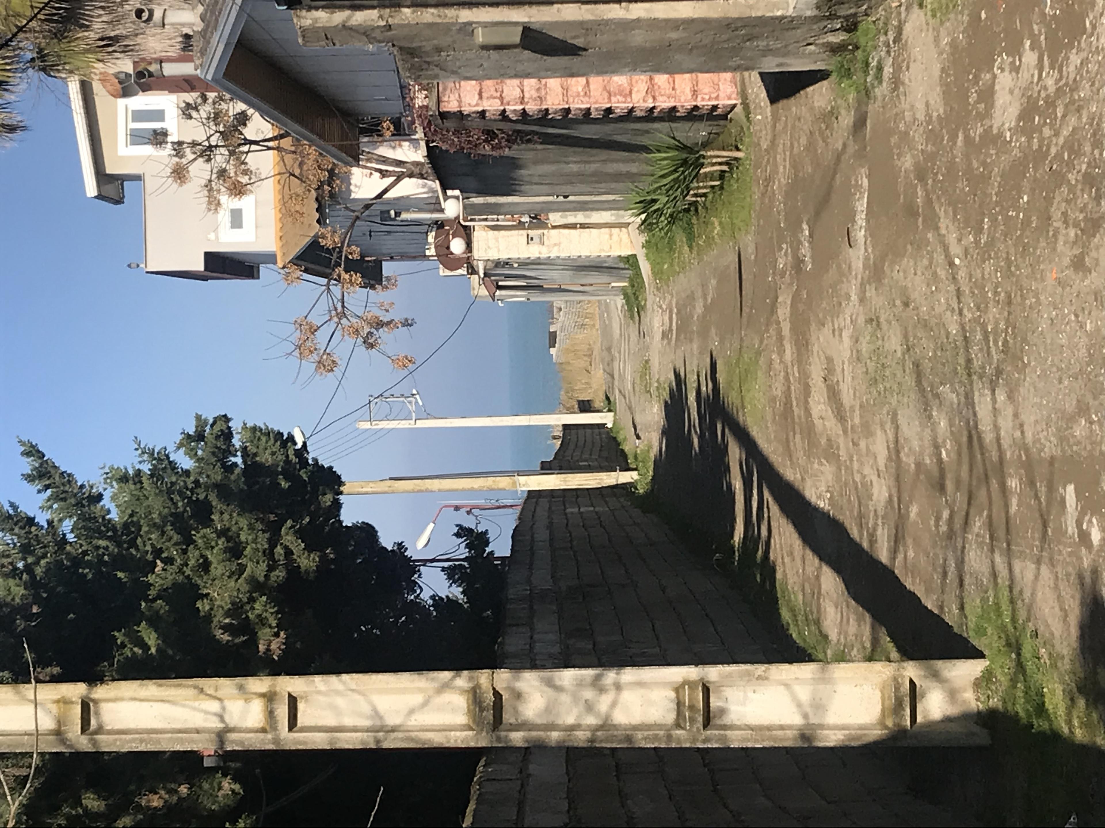 ویلا استخردار ساحلی حیاط دار در رستم رود