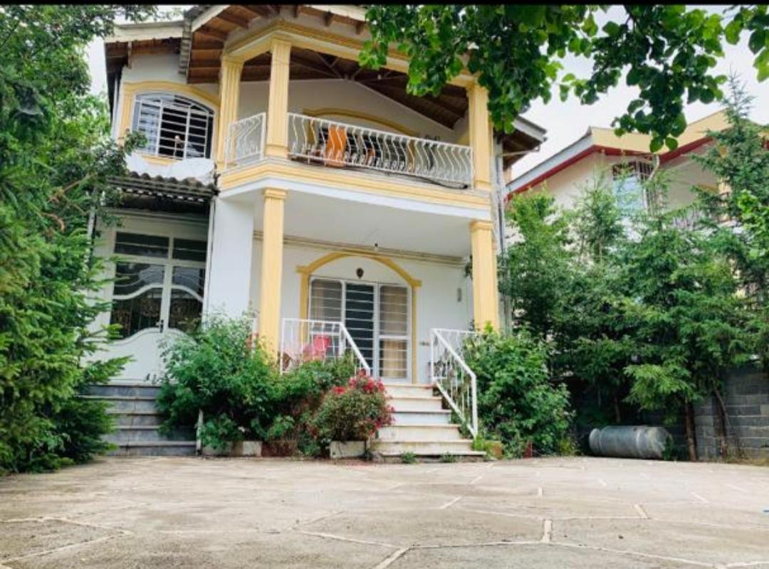 رزرو ویلا طبقه دوم در مدرس کلاردشت