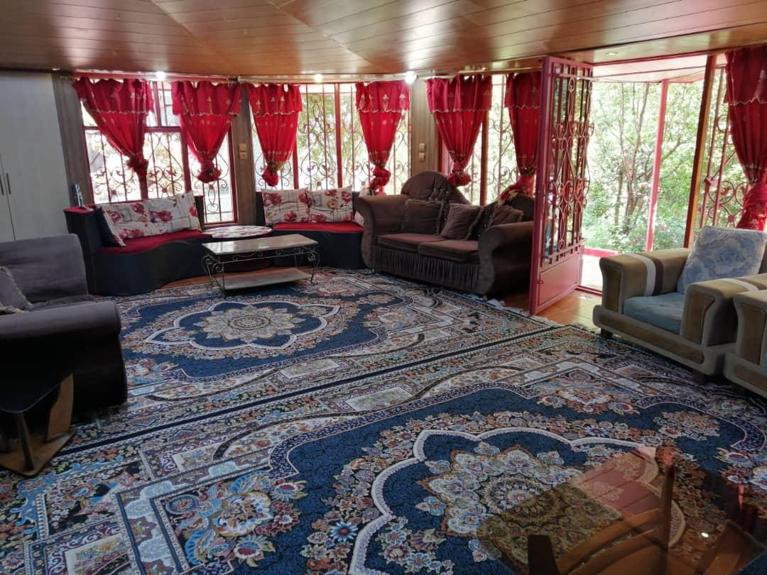 ویلا لوکس در باغ بهادران با استخر آبگرم