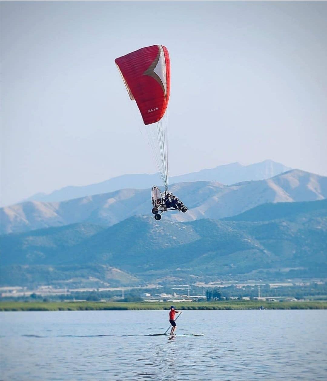 اجاره سوئیت آرامش درجنب میدان دریاچه زریوار