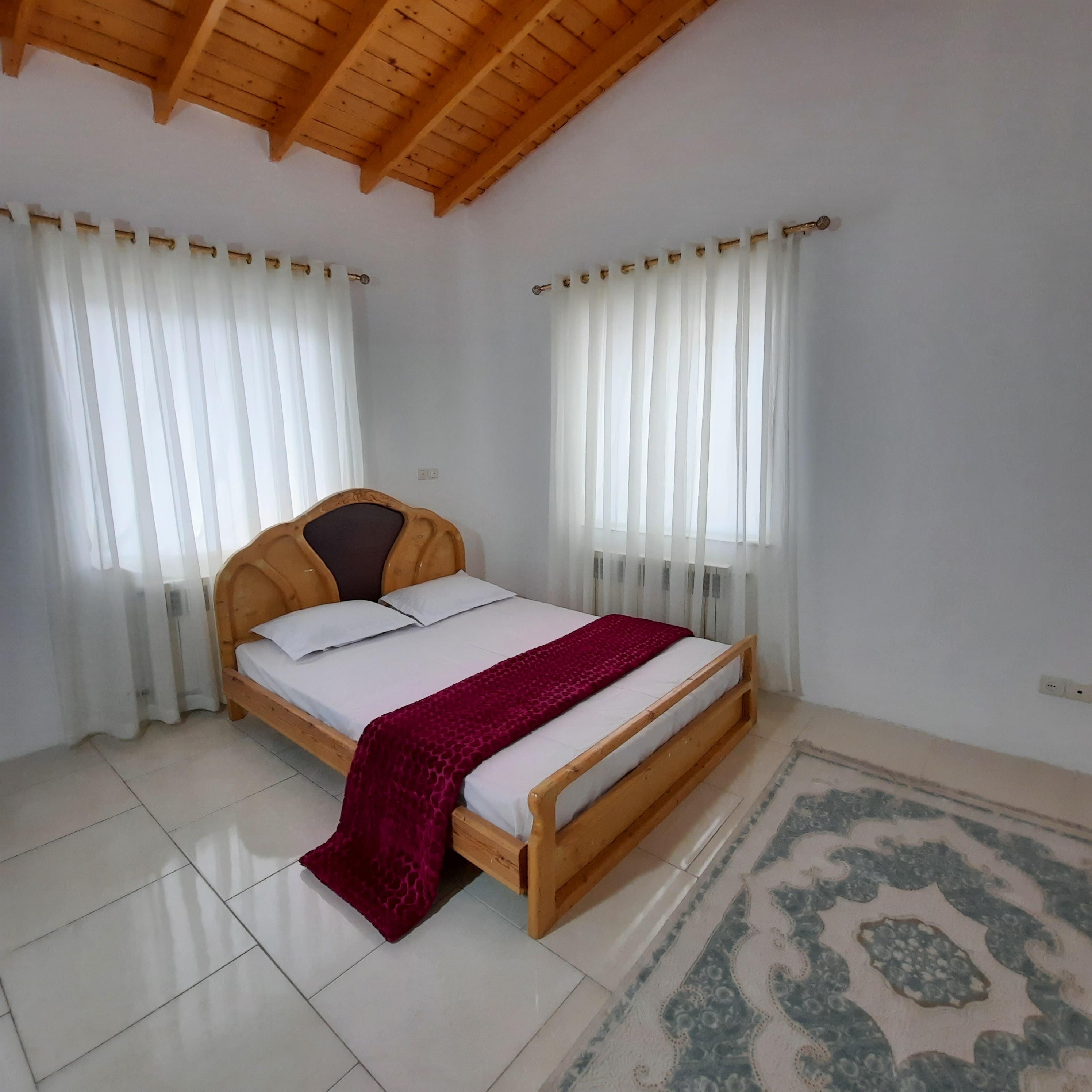 ویلا ویودار جنگلی فوقالعاده تمیز و زیبا