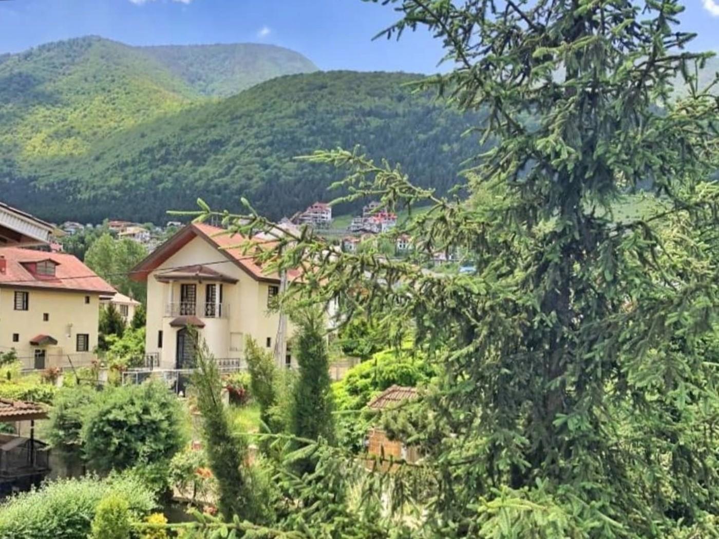 ویلا جنگلی با ویو عالی شومینه دار