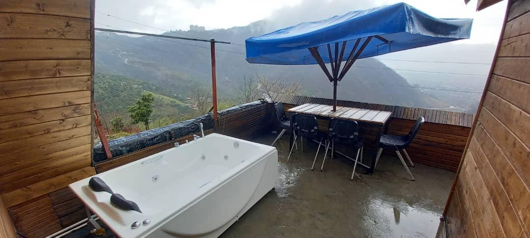 اجاره کلبه دوخوابه با جکوزی روباز