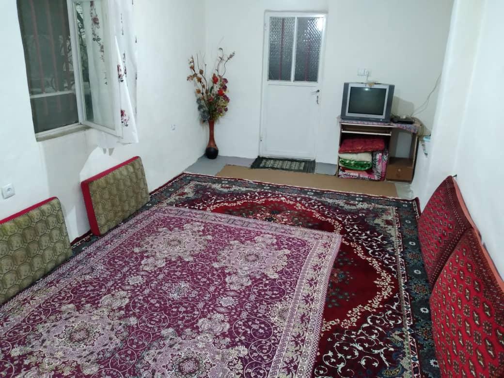 سوئیت اجاره ای رازمیان الموت غربی