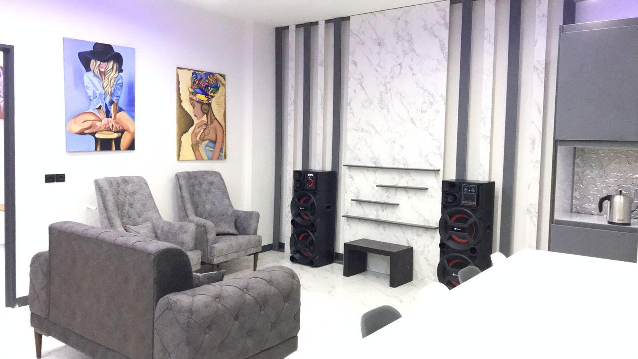 ویلای سوپر لوکس در کردان با استخر