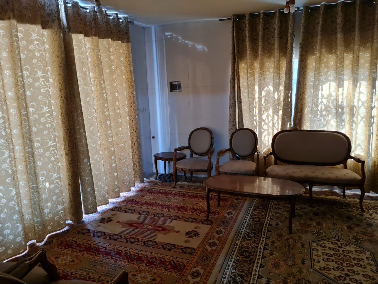 ویلادوبلکس استخر روباز باغ بهادران