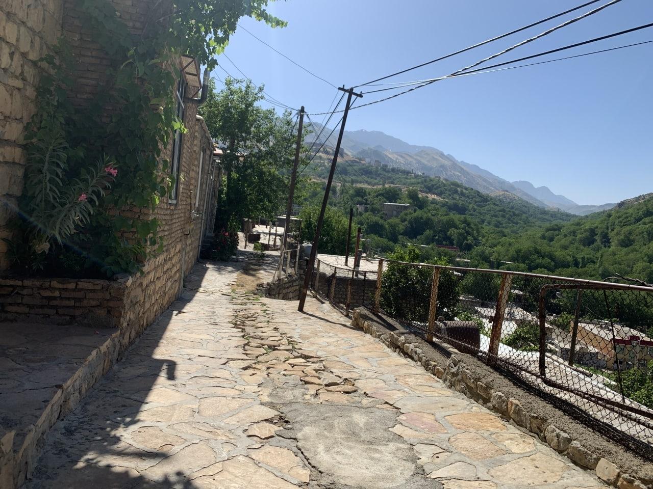 اقامتگاه طوبی در روستای خانقاه پاوه