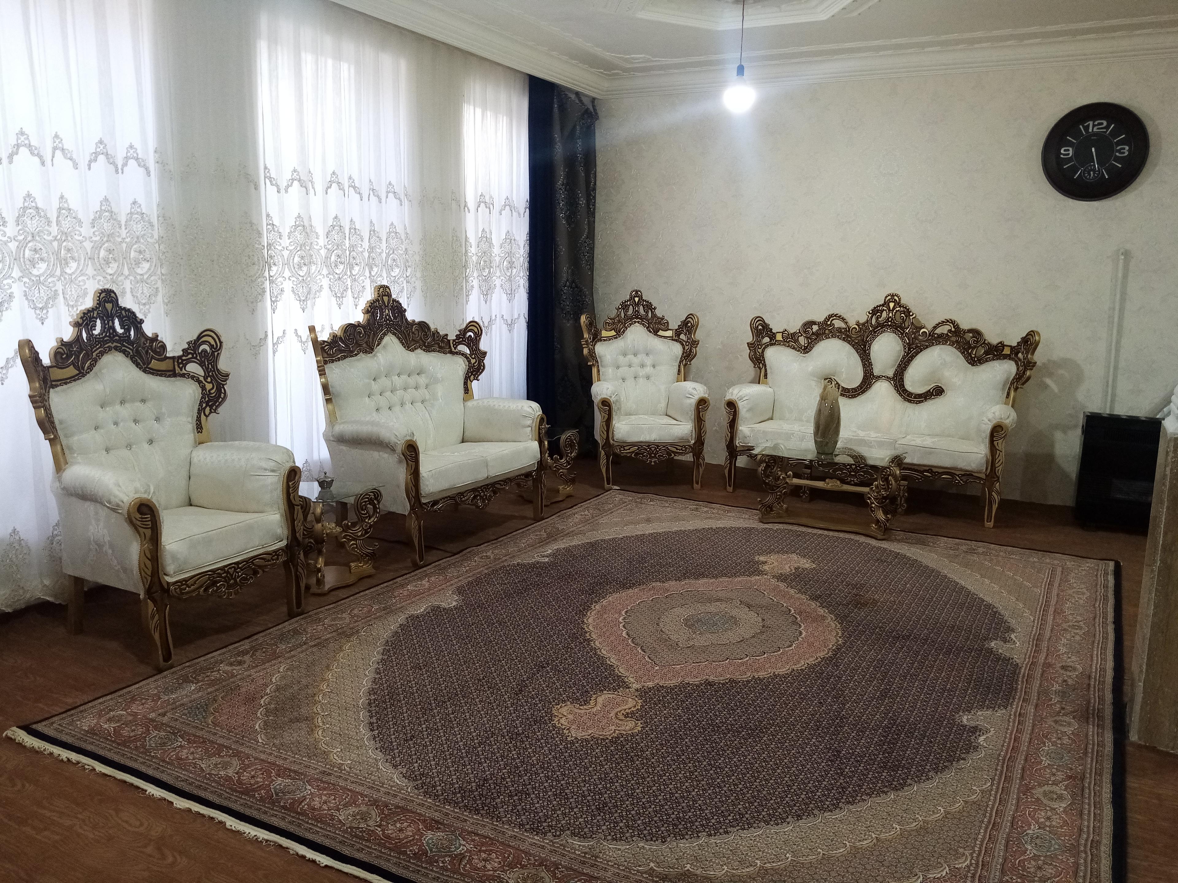 اجاره منزل ویلایی همکف باپارکینگ در اردبیل