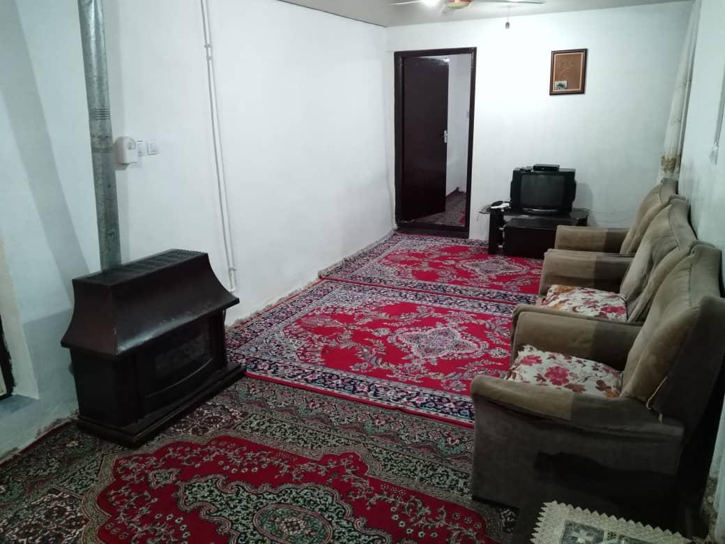 خانه مادربزرگه با کلبه درختی در ساحل لیسار تالش