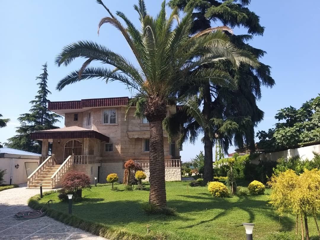 ویلا ساحلی استخردار در جاده چالوس