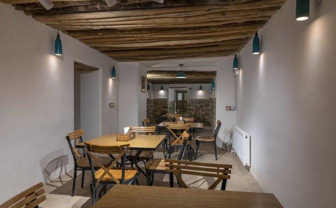 اجاره روزانه اتاق سه نفره مرودشت