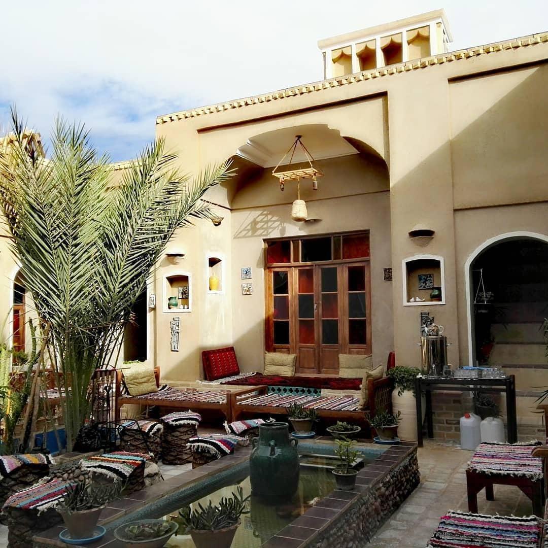 رزرو سوئیت 3 نفره در خور و بیابانک