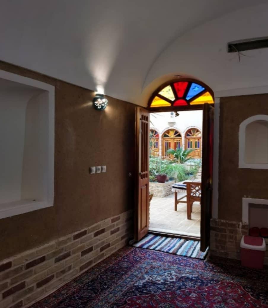 رزرو روزانه اقامتگاه در خور و بیابانک