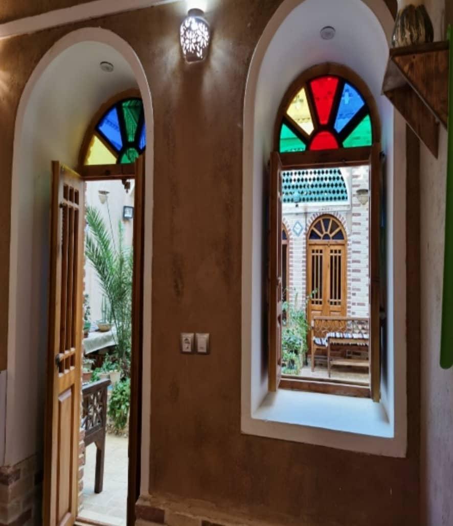 رزرو روزانه اقامتگاه در خور و بیابانک