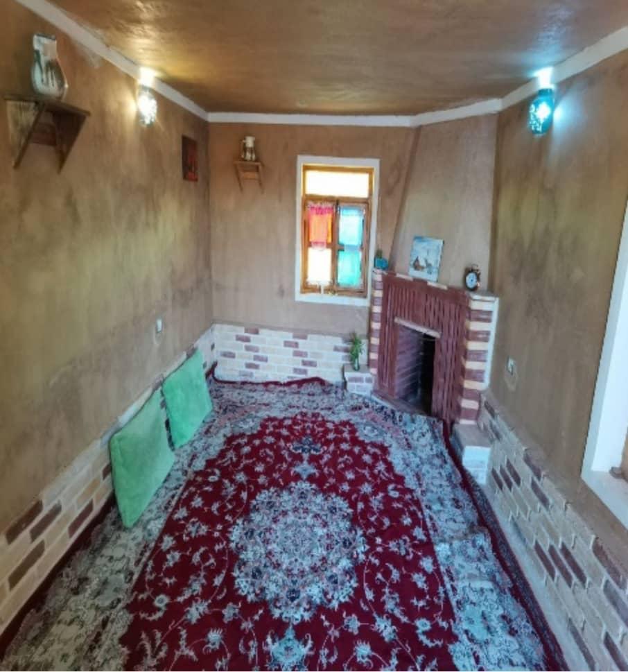 رزرو روزانه اتاق 3 نفره در خور و بیابانک
