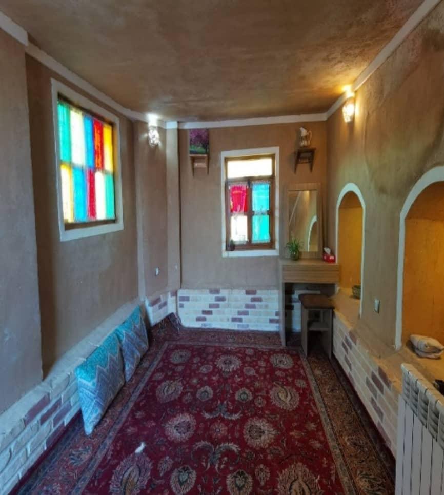 اجاره اتاق سه نفره در خور و بیابانک