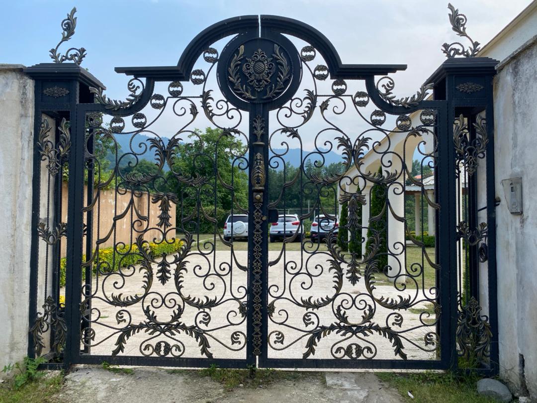 اجاره ویلا استخردار VIP در قلعه رودخان