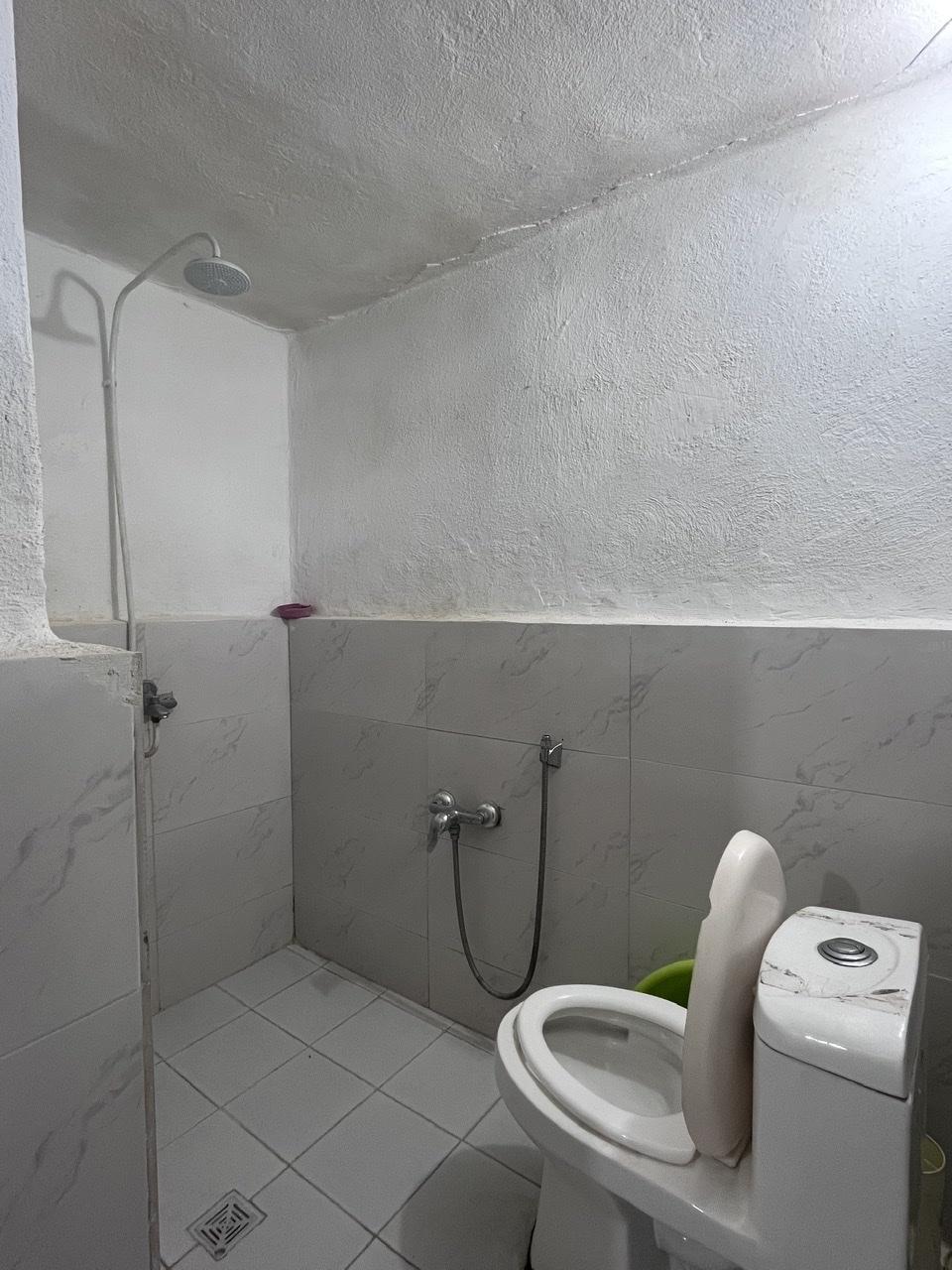 ویلا باغ آرامش ماسوله-حیاط بزرگ و دربست