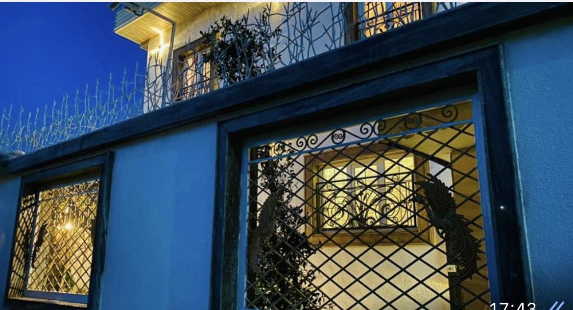 ویلا استخر دار دوبلکس فول امکانات زیبا کنار