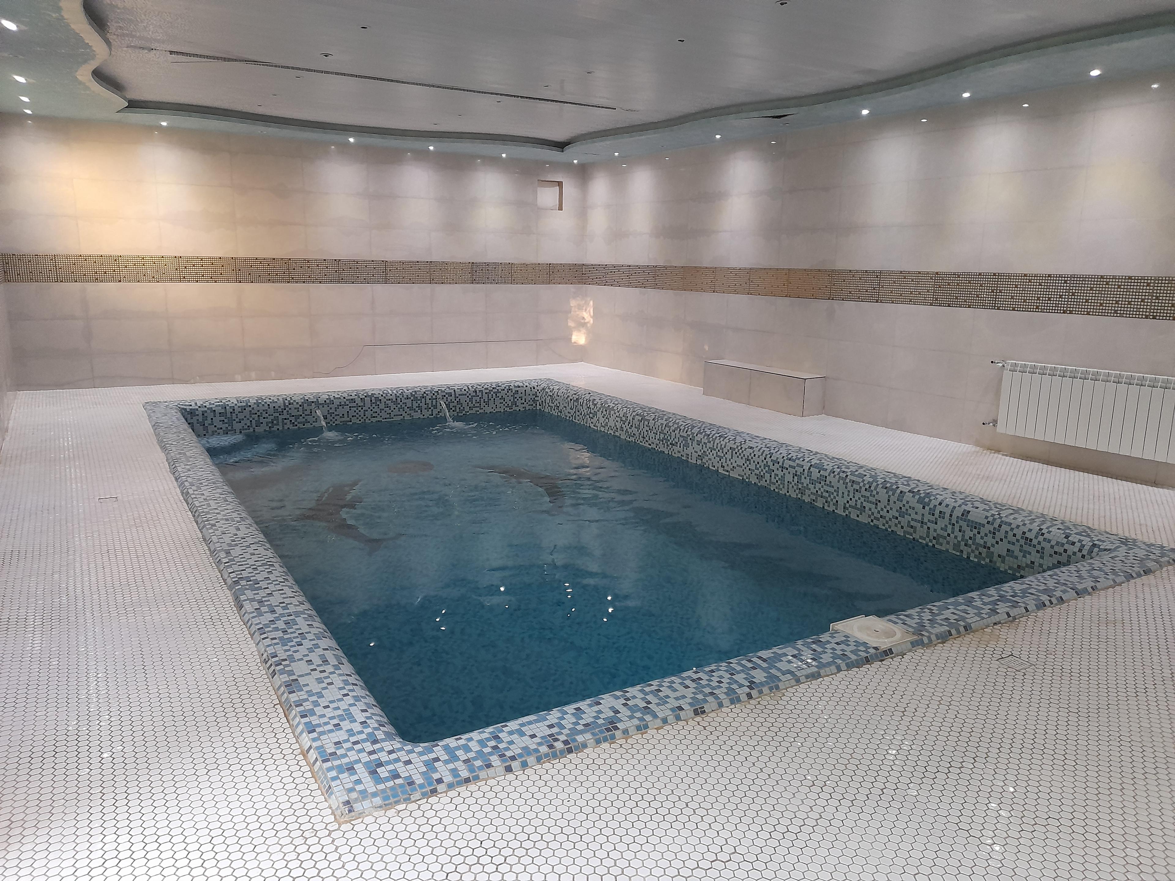 اجاره ویلا استخردار ابگرم باغ بهادران