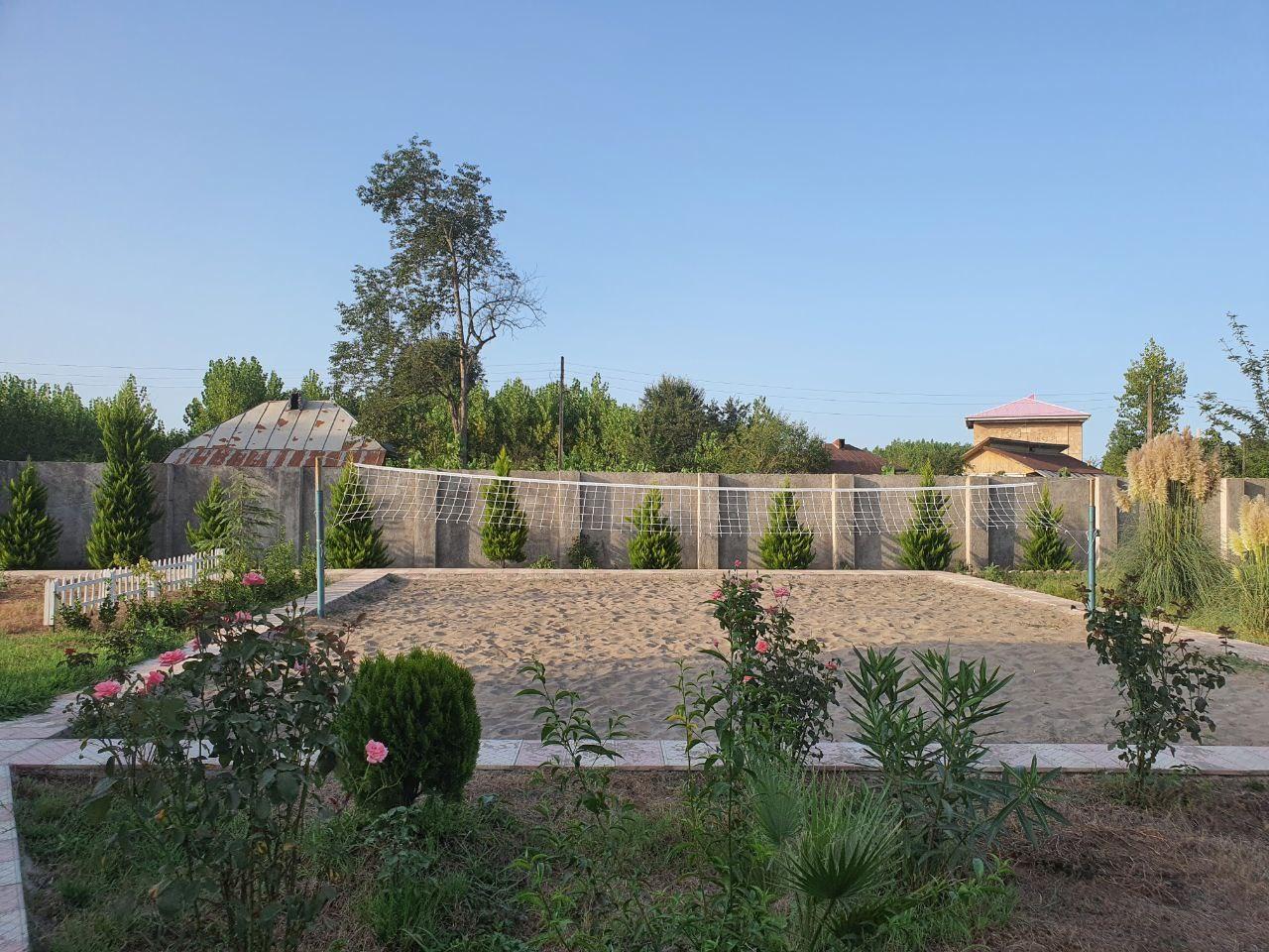 کلبه باغ اجاره ای  با استخر در صومعه سرا