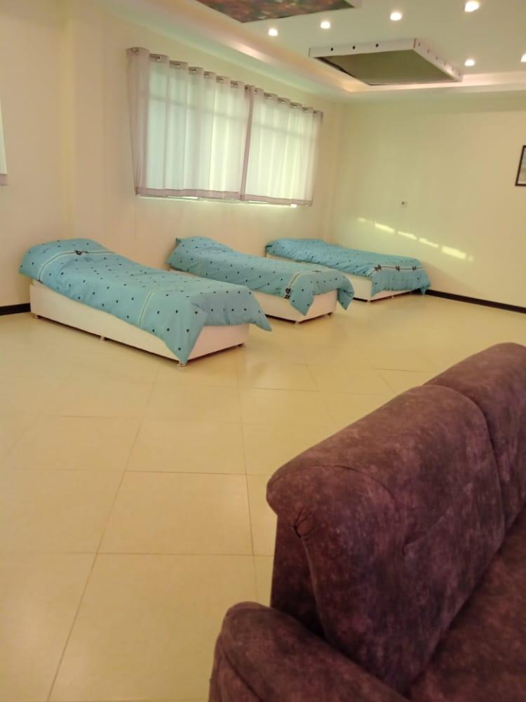 آپارتمان مبله فلت 7 نفره مجتمع آبان درکرمان