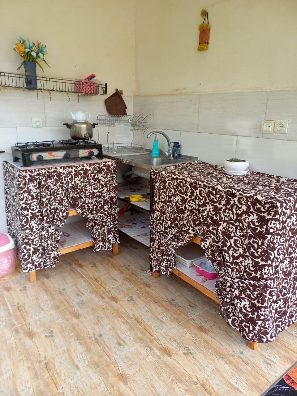 سوئیت روستایی تمیز و دربست در صومعه سرا